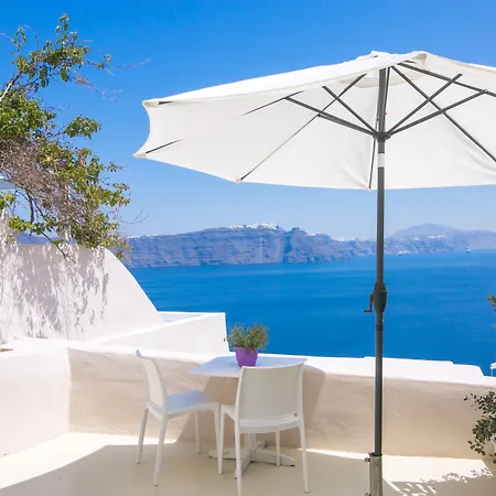Morfi Cave House