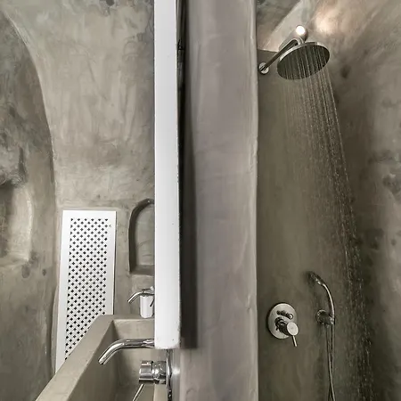 Apartman Morfi Cave House *