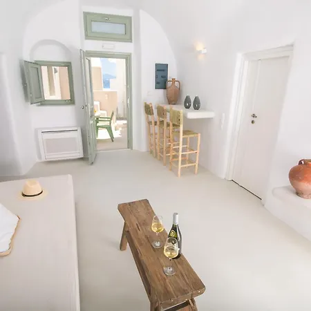 아파트 Morfi Cave House 이아