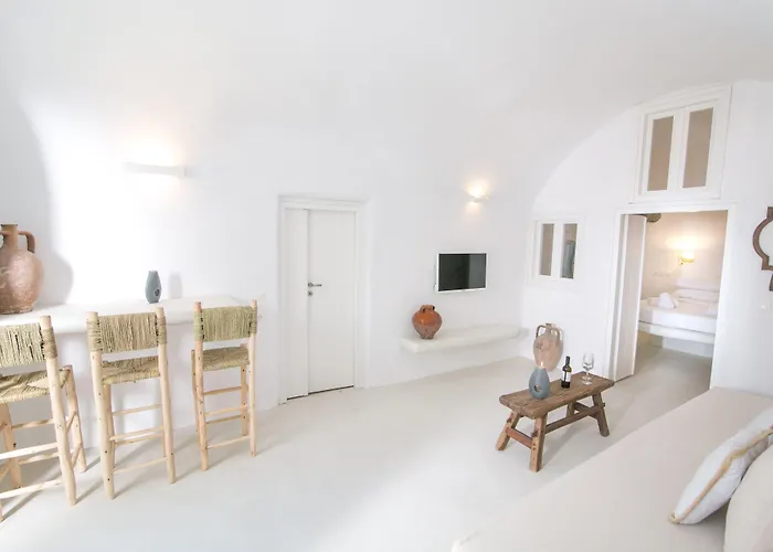 Morfi Cave House * Oia (Santorini)