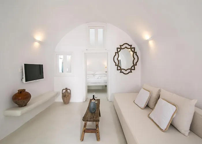 Morfi Cave House * Oia (Santorini)